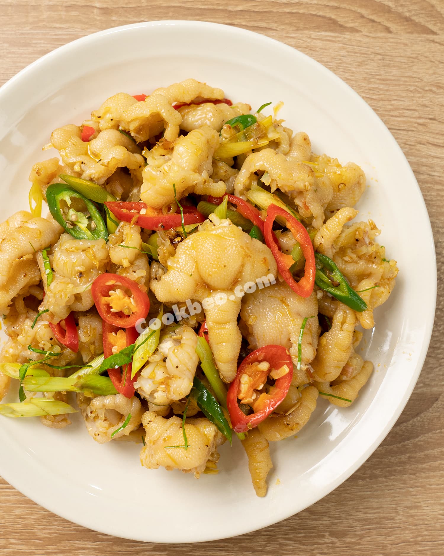 Chân gà xào sả ớt