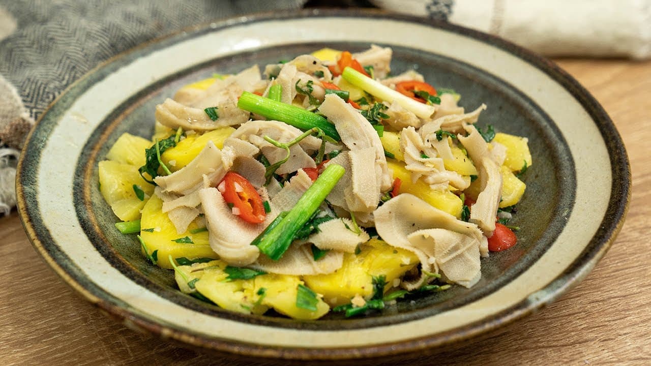 Sách bò xào dứa