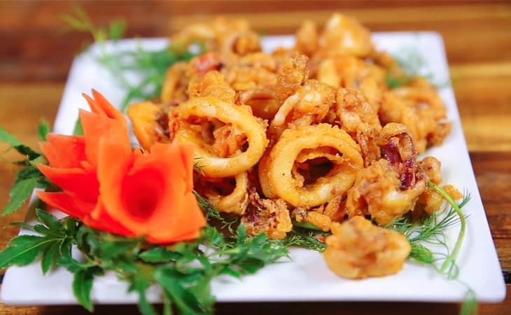 Mực chiên bơ tỏi